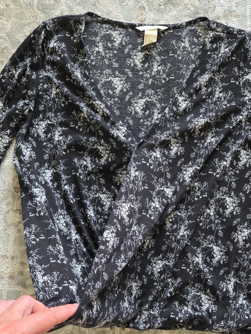 H&M Floral Wrap Top - S